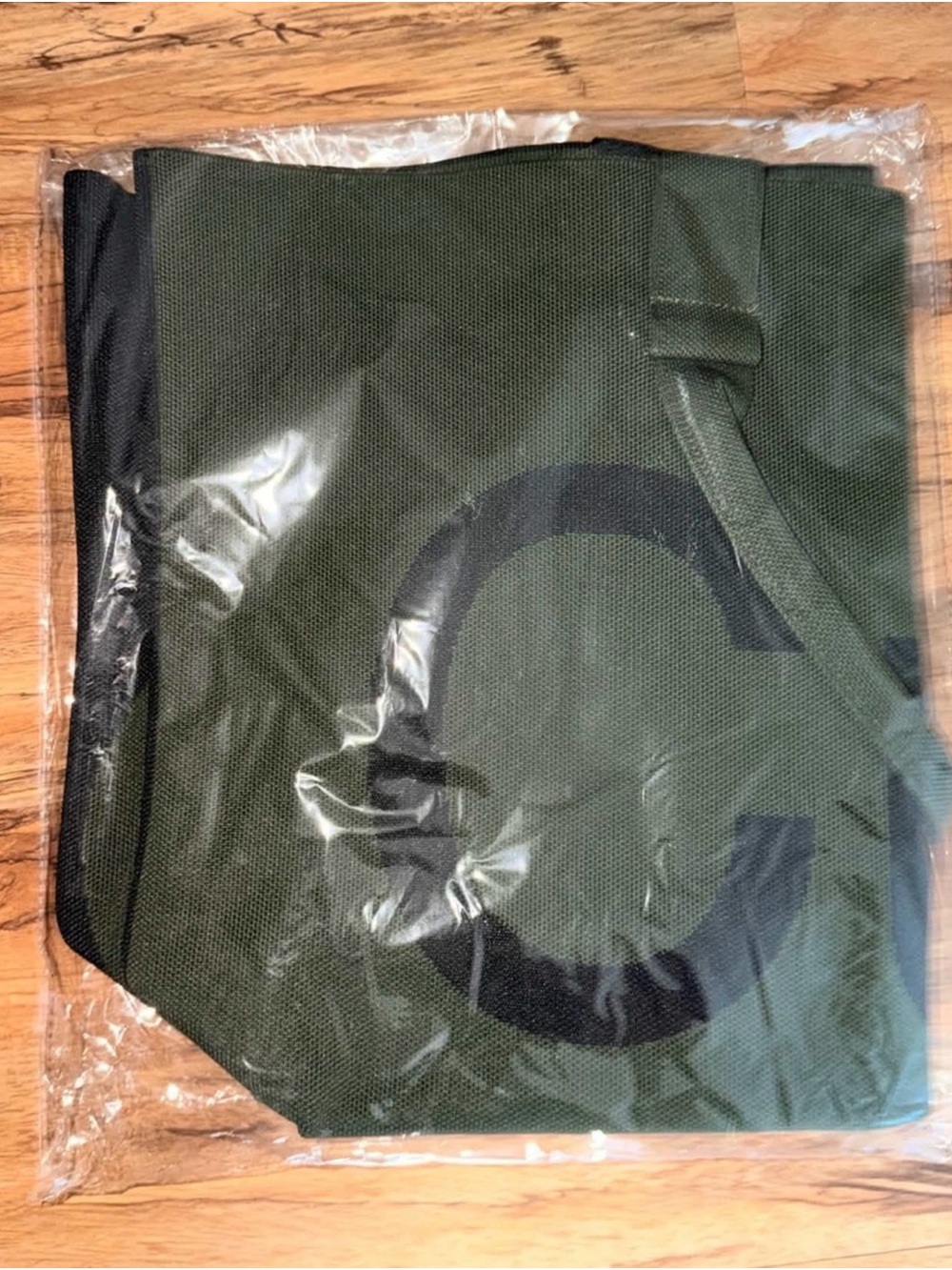 Curves Olive Green tote